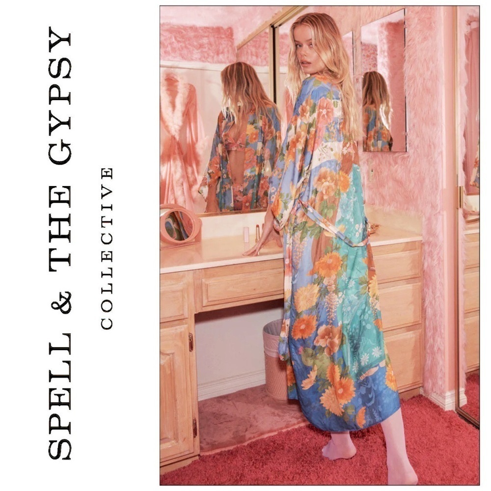 NWT Spell & The Gypsy Carrie Robe S/M